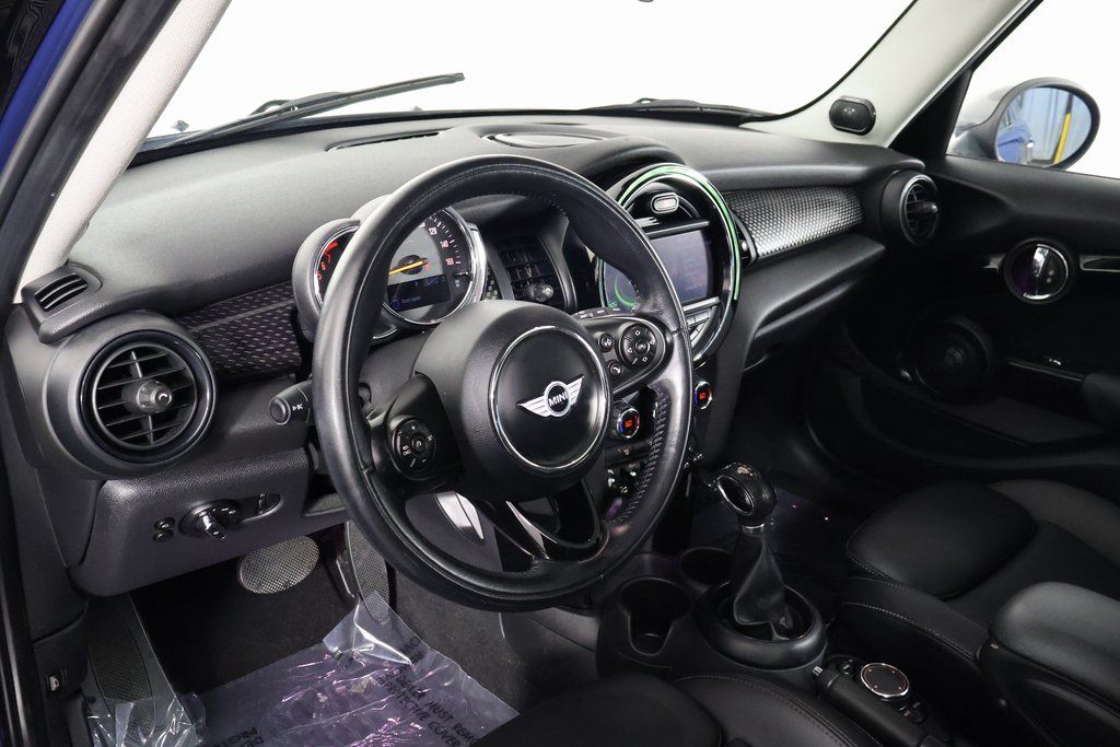 Thumbnail: 2018 MINI Cooper - 7