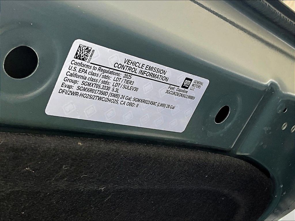 2025 Chevrolet Silverado 1500 — photo 34