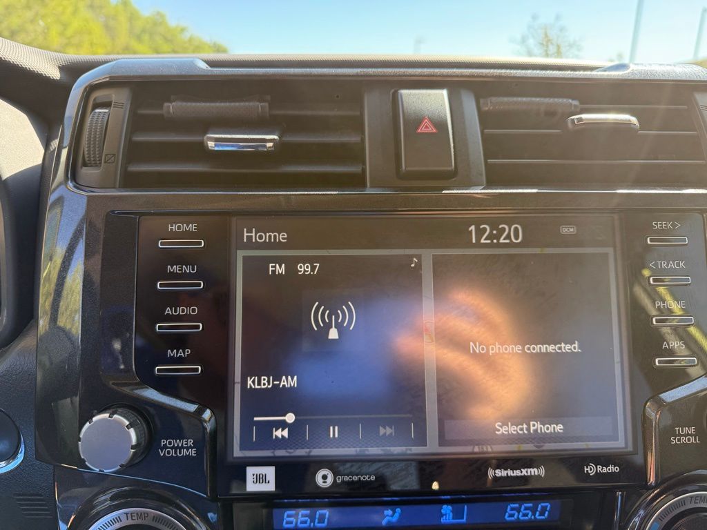 Thumbnail: 2022 Toyota 4Runner - 18