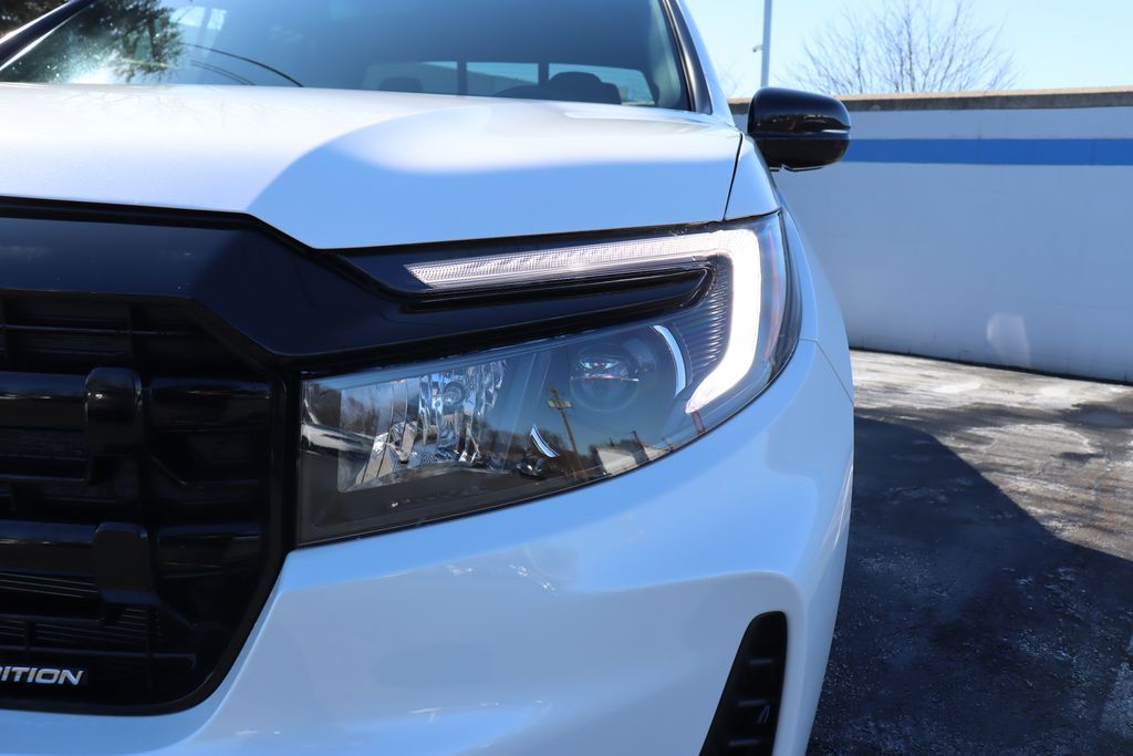 Thumbnail: 2025 Honda Ridgeline - 9