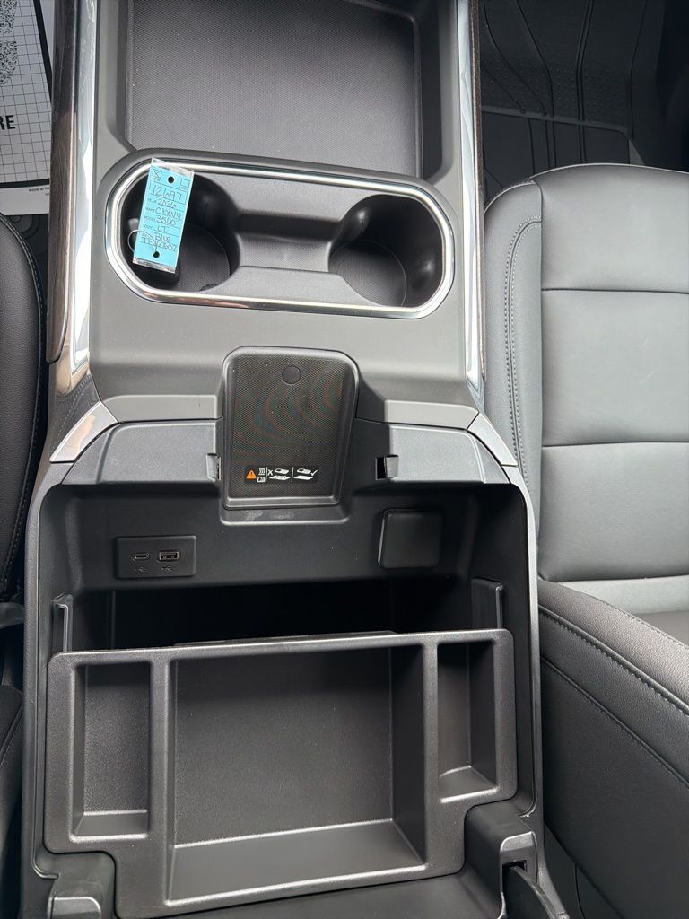 ChevroletSilverado 3500HD15
