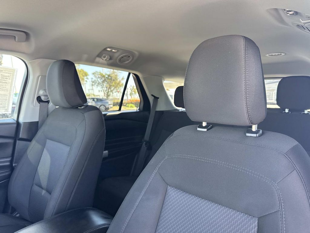 Used 2023 Ford Explorer XLT 4D Sport Utility