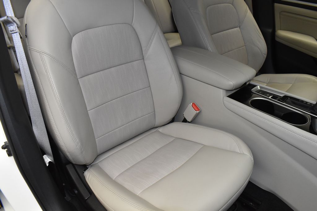 2022 Nissan Altima SL 28