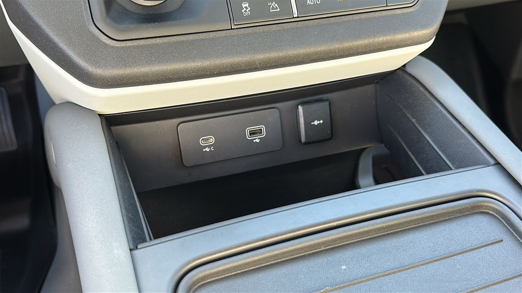 used 2021 Land Rover Defender 110 car, priced at $41,987