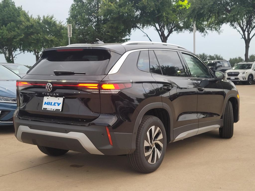 new 2025 Volkswagen Tiguan car, priced at $27,015