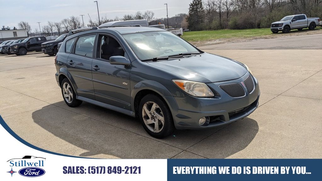 Stealth Gray Metallic 2008 Pontiac Vibe Base Hatchback Front-Wheel Drive 4-Speed Automatic Overdrive