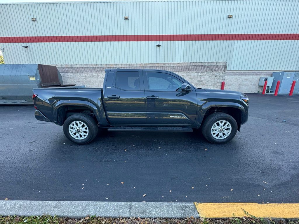 2024 Toyota Tacoma SR5 6