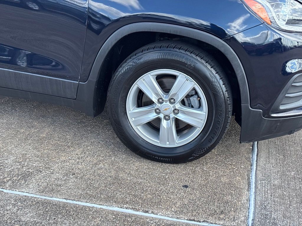 2021 Chevrolet Trax LT Blue at Classic Elite Chevrolet Hwy 6