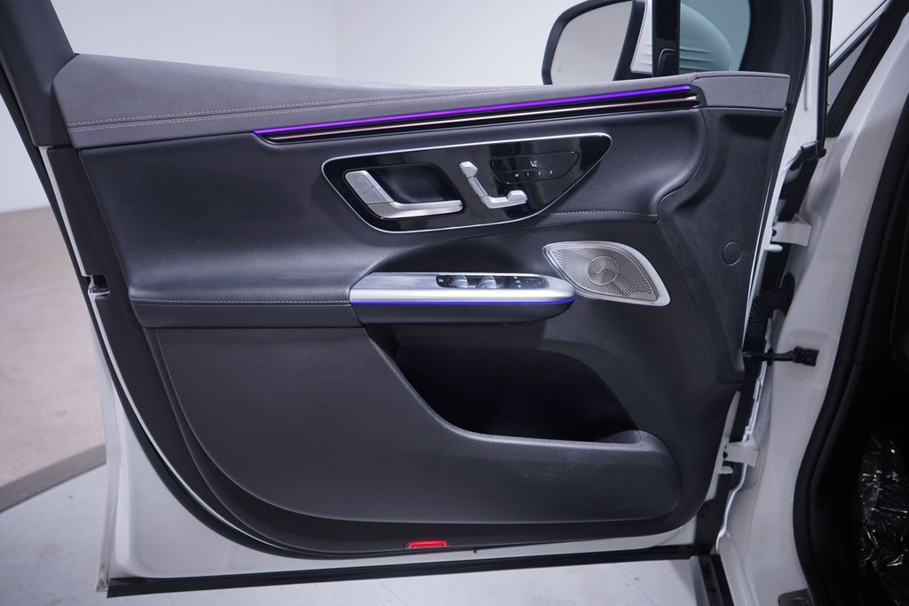 Thumbnail: 2023 Mercedes-Benz EQE - 15