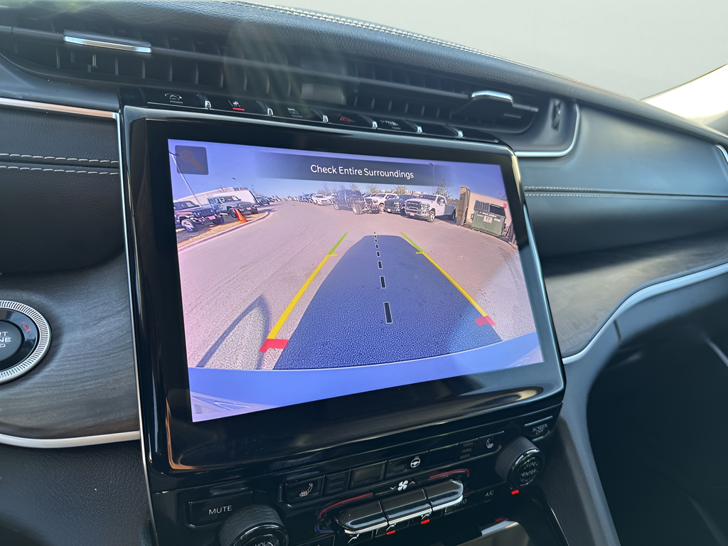 Used Car 2022 Jeep Grand Cherokee L  Limited For Sale Under $35,000 In Austin, Texas