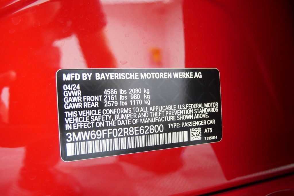 Thumbnail: 2024 BMW 3 Series - 30