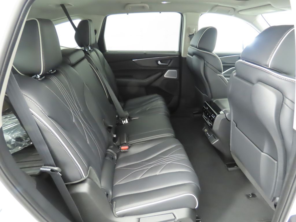 2025 Acura MDX Advance 24