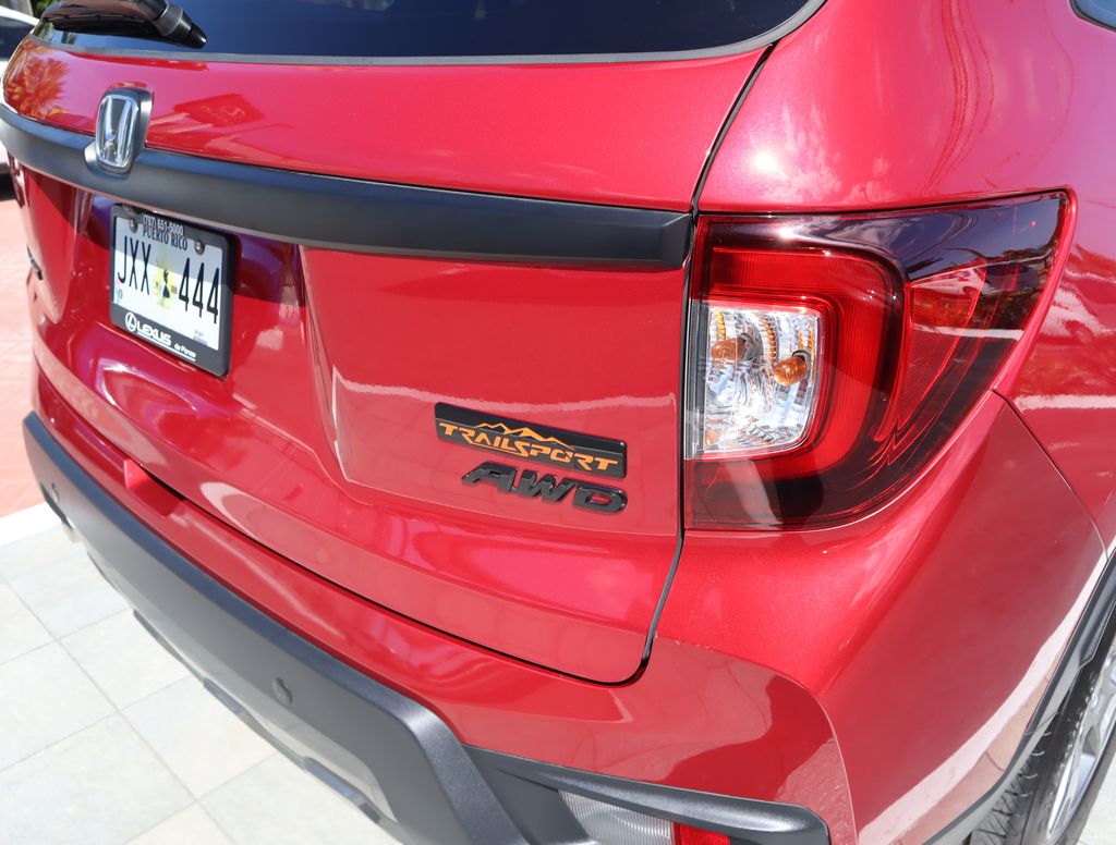 Thumbnail: 2022 Honda Passport - 17