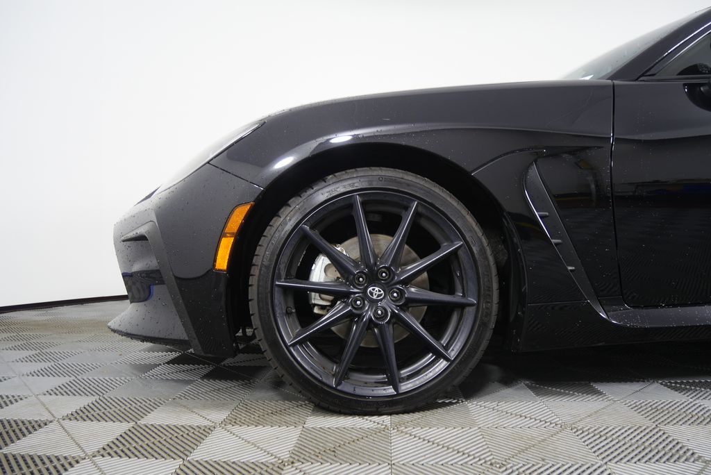 Thumbnail: 2024 Toyota GR86 - 8