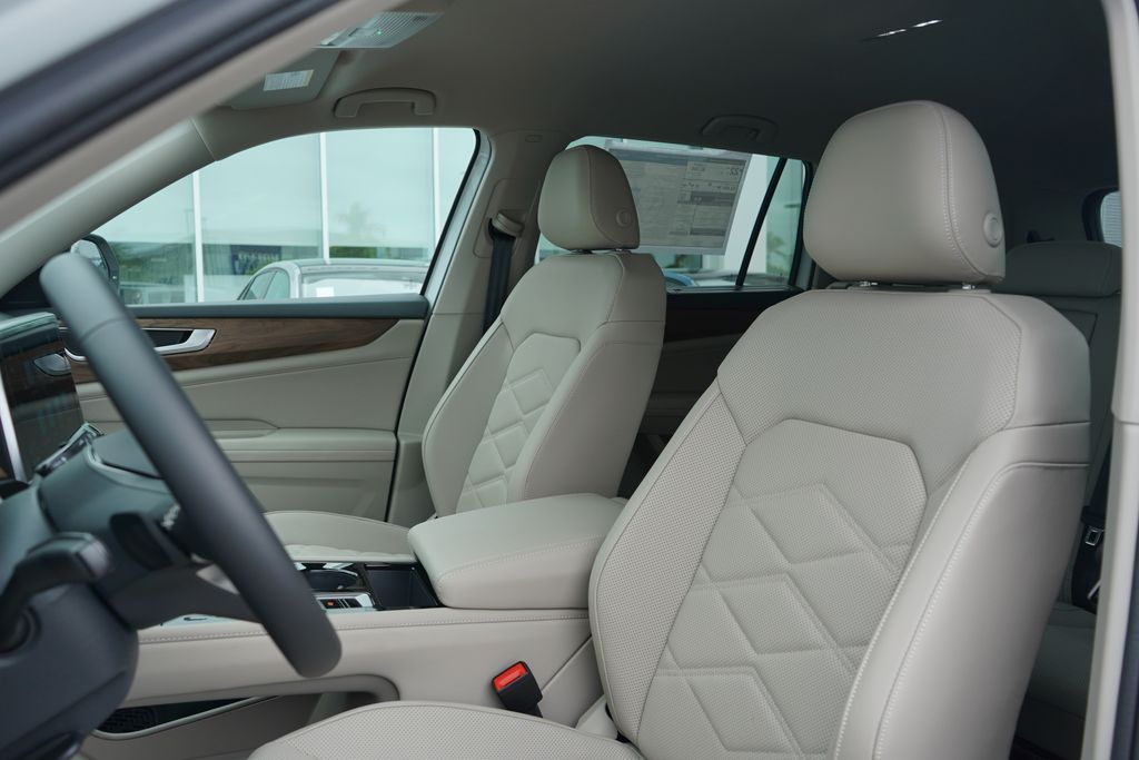 Thumbnail: 2025 Volkswagen Atlas - 7