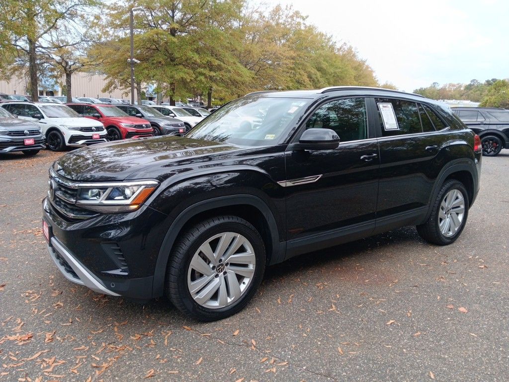 2022 Volkswagen Atlas Cross Sport 3.6L V6 SE w/Technology 2