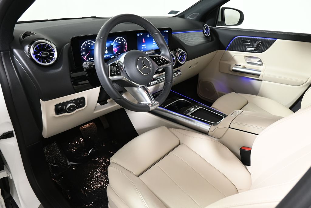 Thumbnail: 2025 Mercedes-Benz GLA - 14