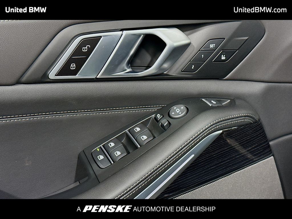 Thumbnail: 2026 BMW X5 - 3