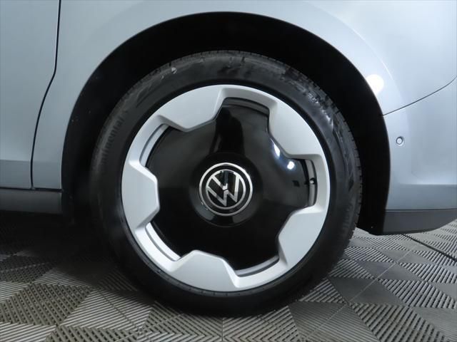 Thumbnail: 2025 Volkswagen ID.Buzz - 32