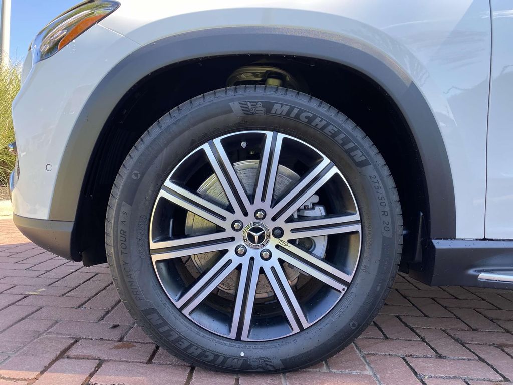 2025 Mercedes-Benz GLE 350 7