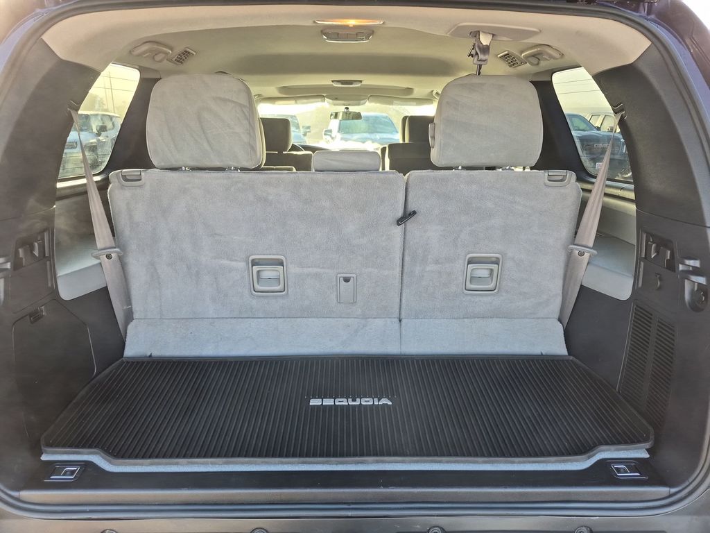 Used Car 2016 Toyota Sequoia  Sr5 For Sale Under $30,000 In Austin, Texas