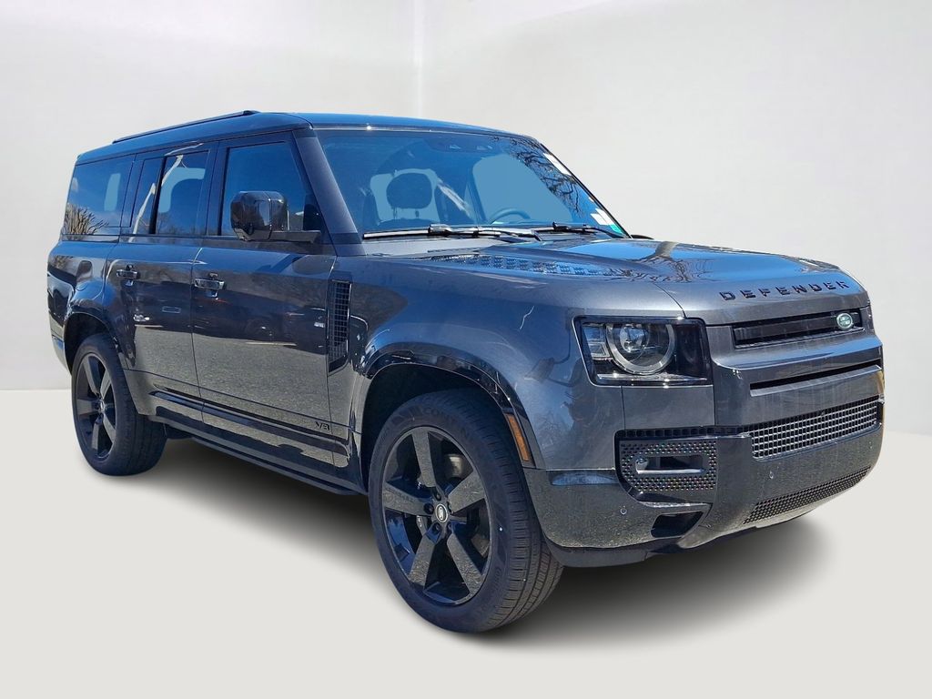 2025 Land Rover Defender 130 2