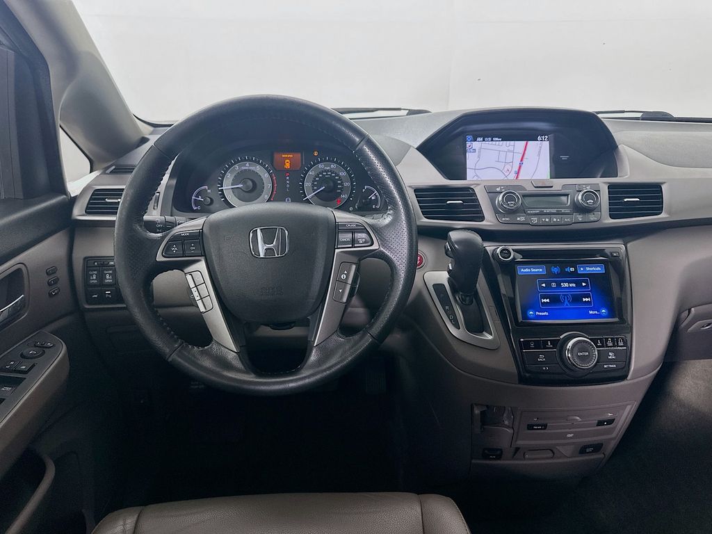 2015 Honda Odyssey Touring 22