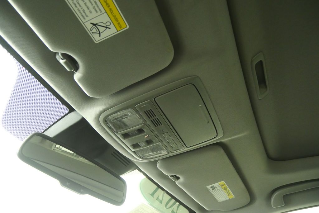 Thumbnail: 2021 Honda CR-V - 22