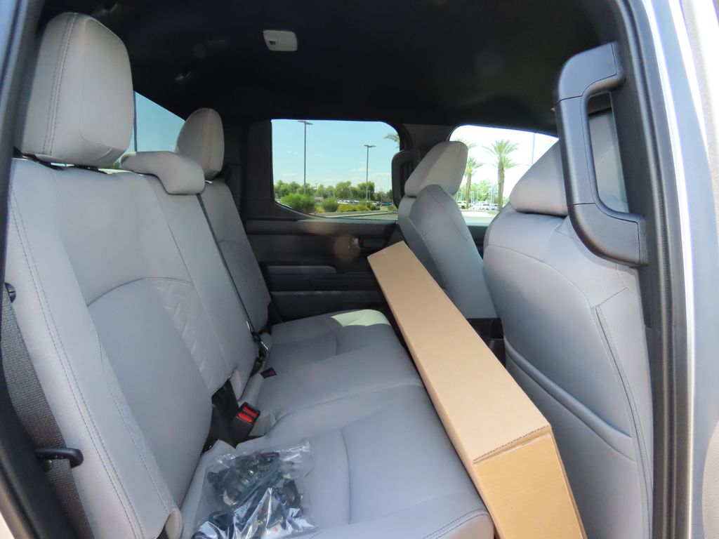 2025 Toyota Tacoma SR5 22