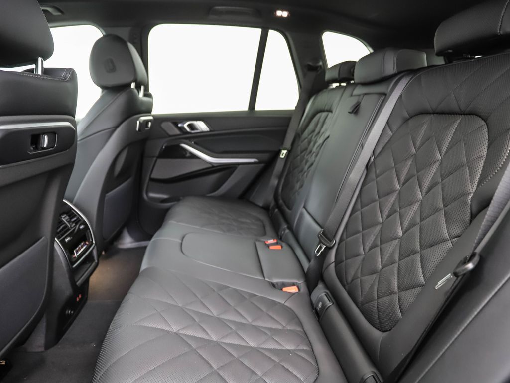 Thumbnail: 2026 BMW X5 - 21