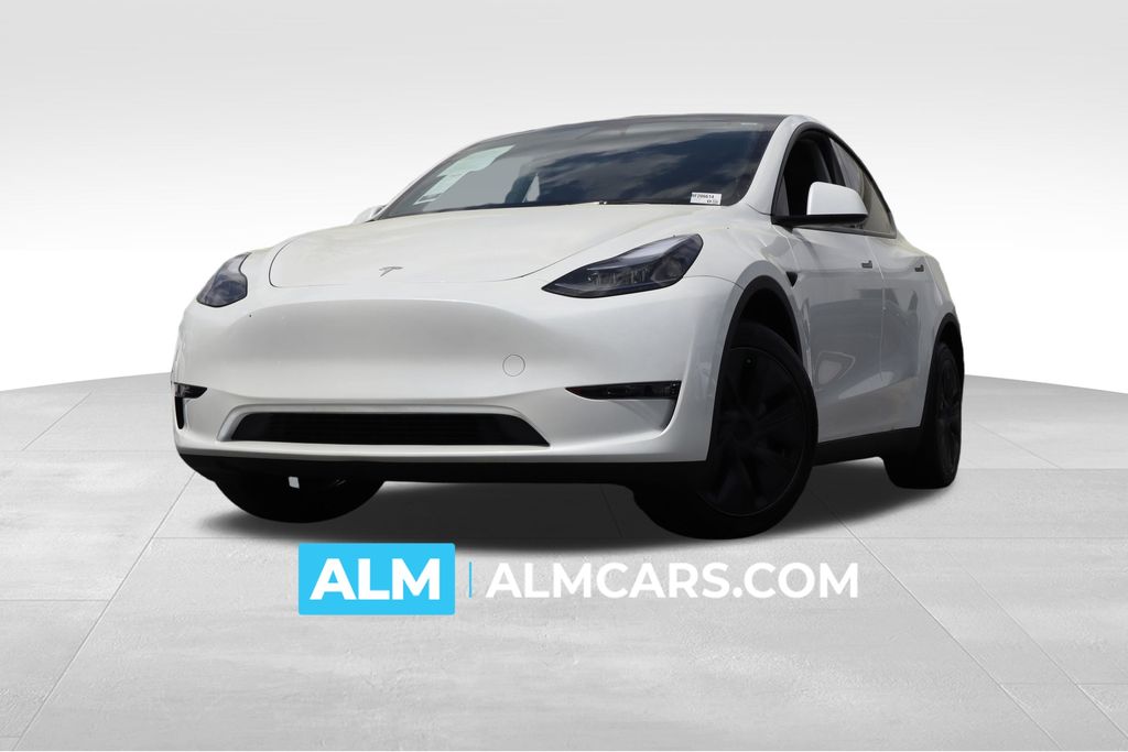 White 2024 Tesla Model Y Long Range AWD SUV / Crossover All-Wheel Drive 1-Speed Automatic