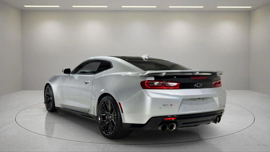 Used 2018 Silver Ice Metallic Chevrolet ZL1 image 16