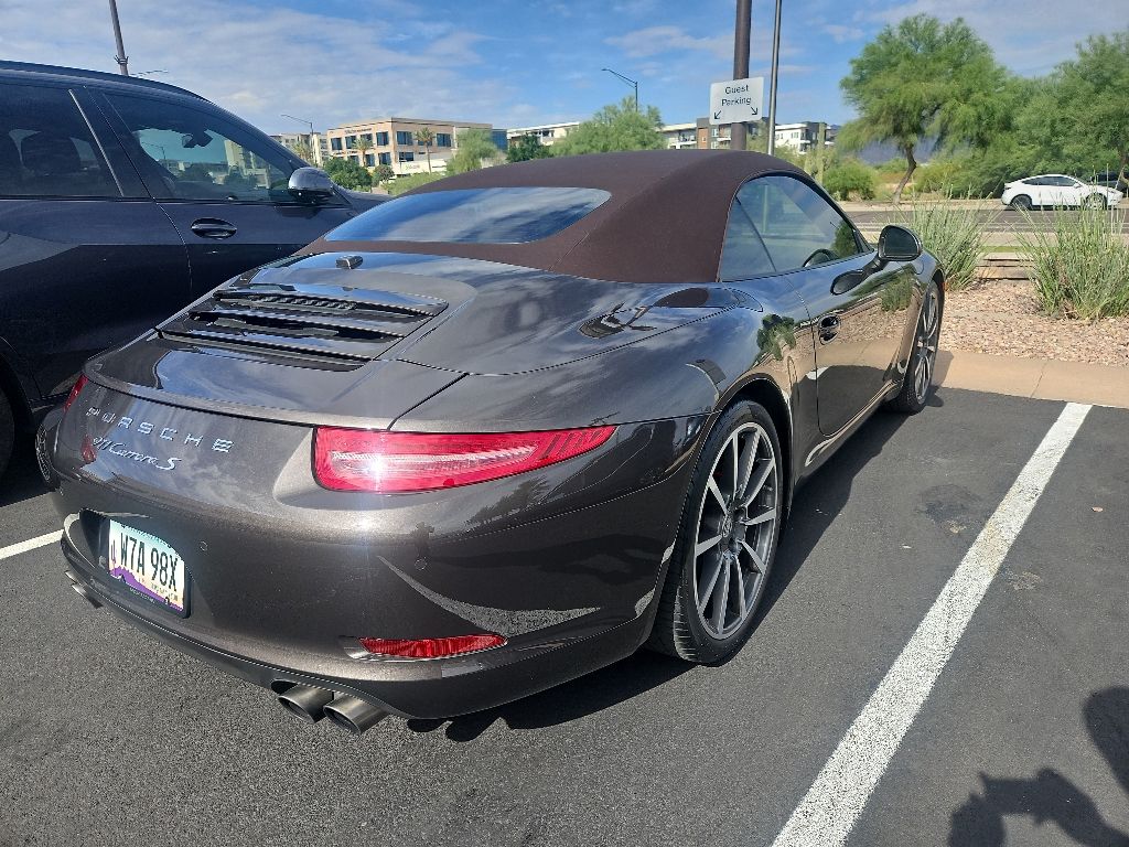 Thumbnail: 2012 Porsche 911 - 3