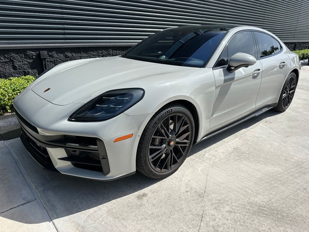Thumbnail: 2026 Porsche Panamera - 7