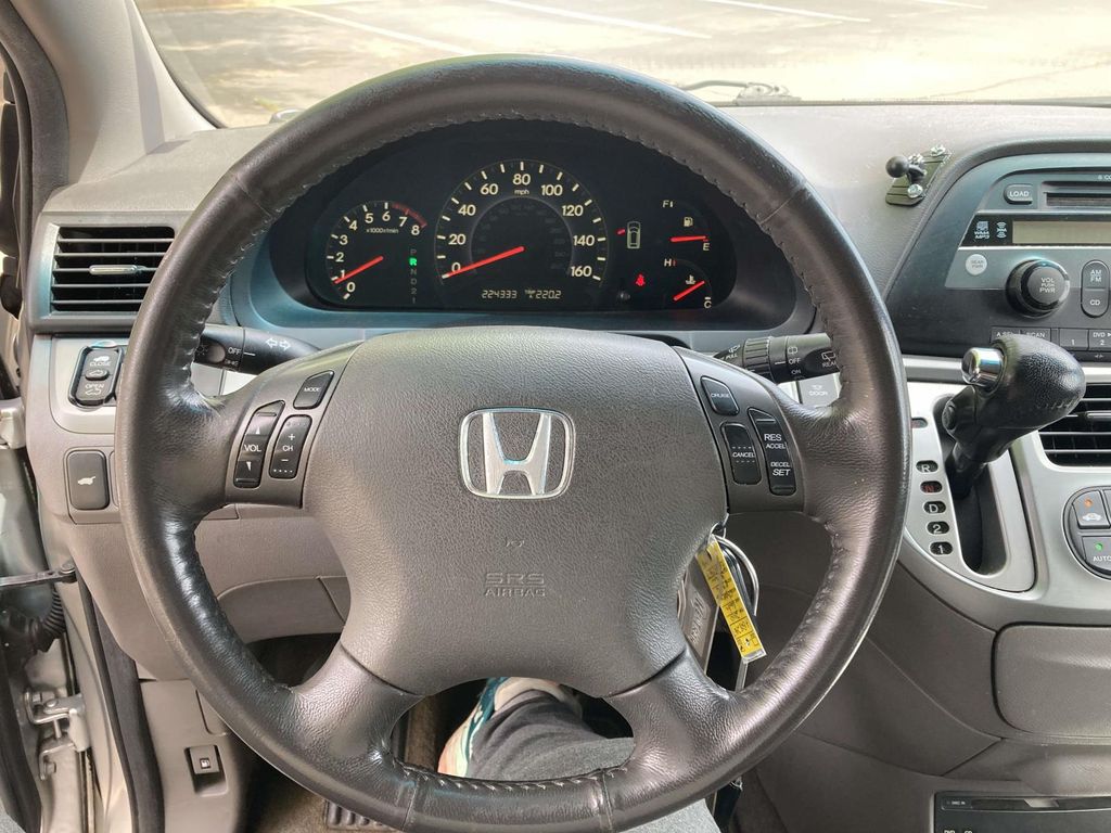 Used 2010 Silver Honda EX-L image 20