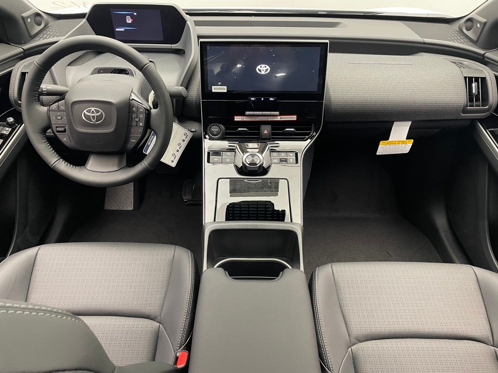 2025 Toyota bZ4X Limited 19
