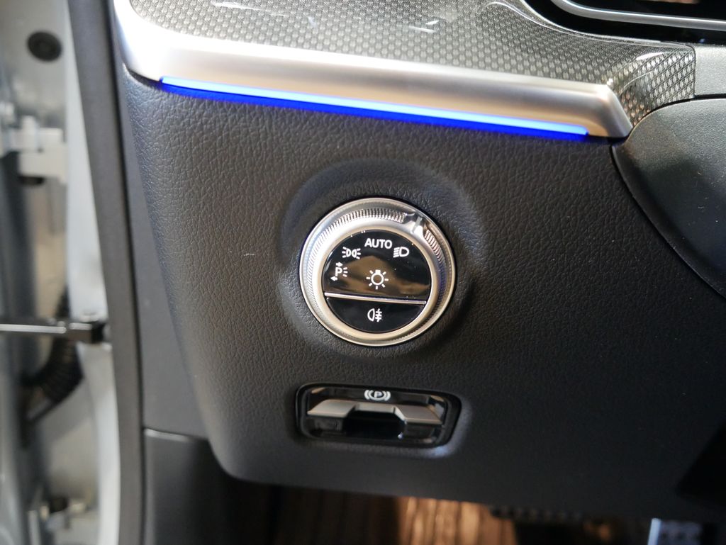 Thumbnail: 2026 Mercedes-Benz CLE - 29