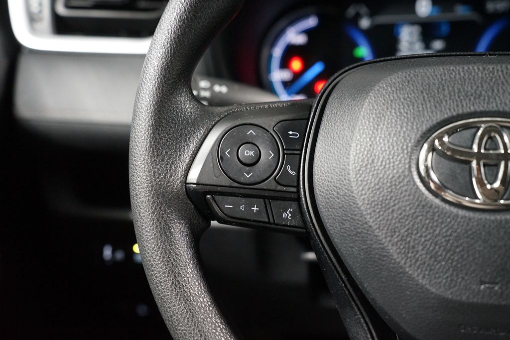 Thumbnail: 2025 Toyota RAV4 - 14