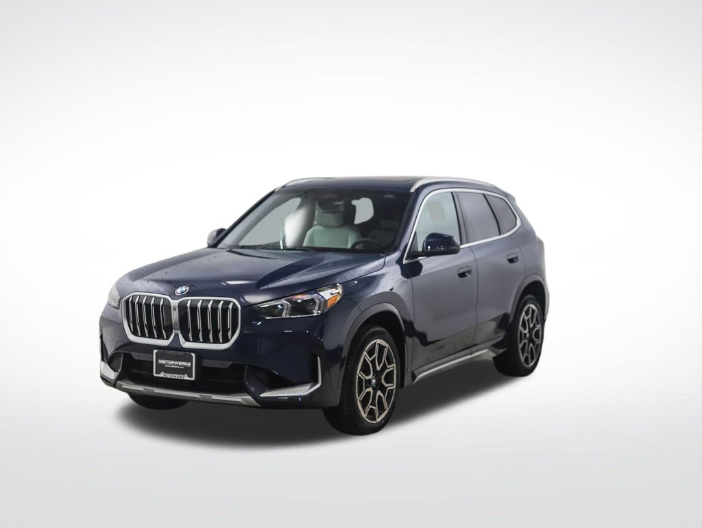 Thumbnail: 2026 BMW X1 - 1