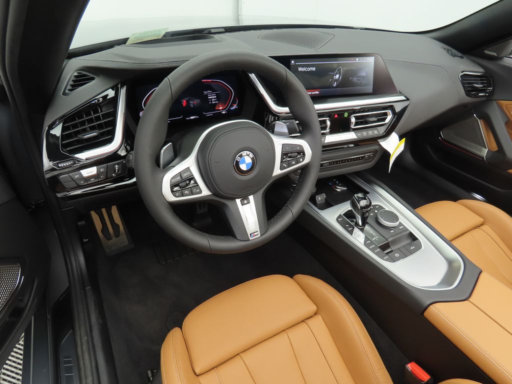 Thumbnail: 2026 BMW Z4 - 17