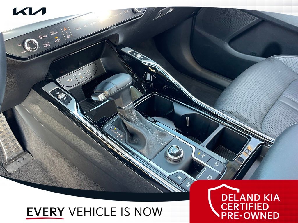 Used 2025 Kia Sorento SUV