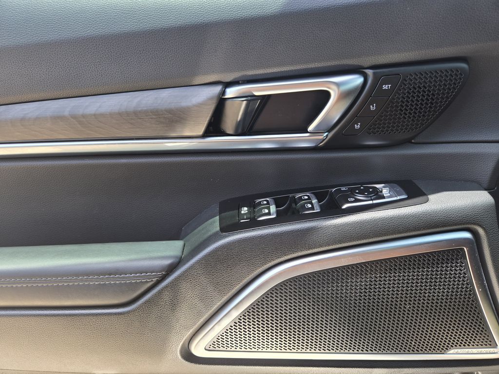 car-gallery-28
