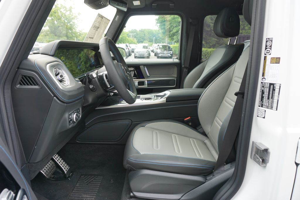 2025 Mercedes-Benz G-Class  23