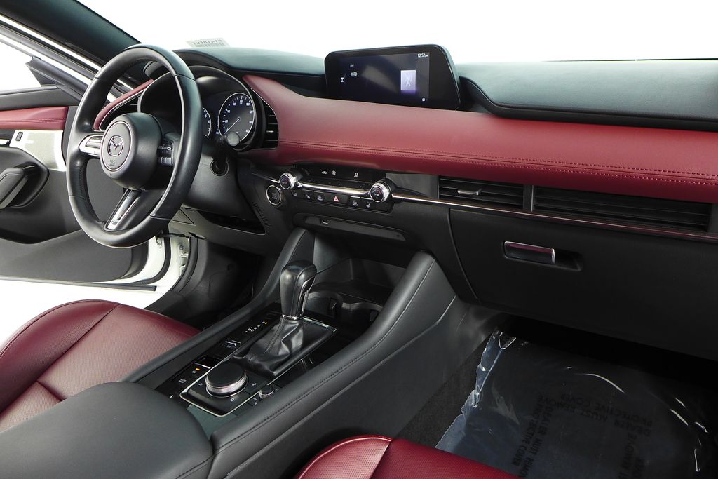 Thumbnail: 2021 Mazda Mazda3 - 13