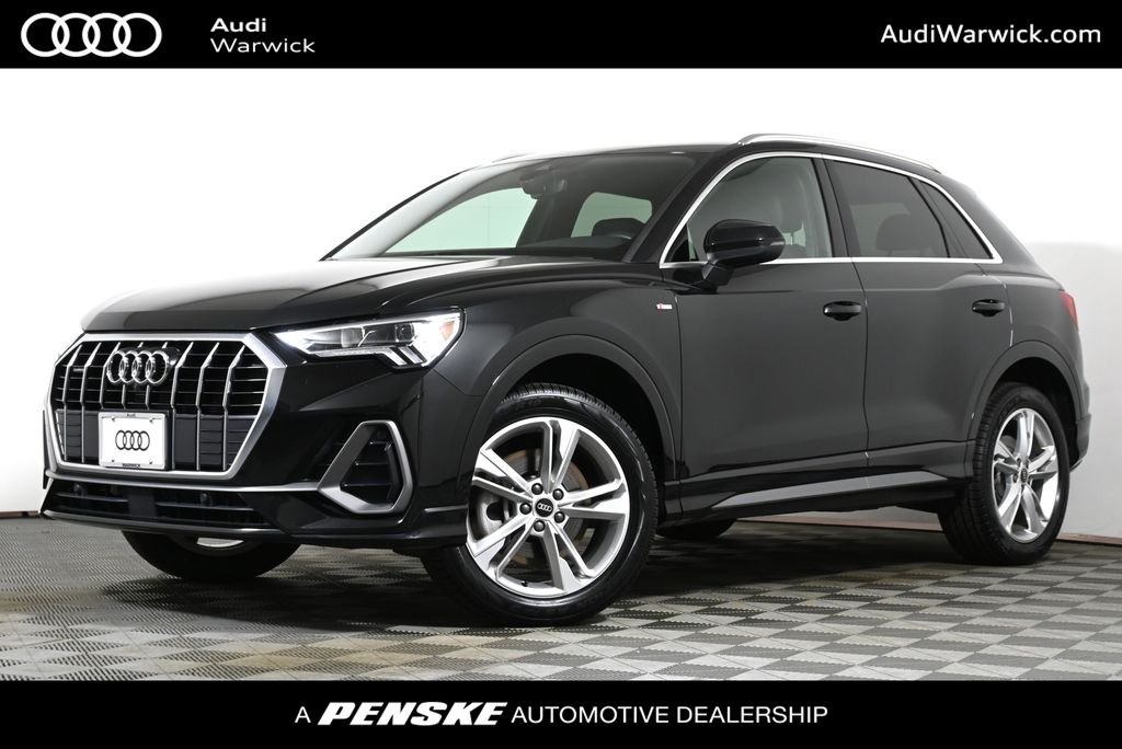 2022 Audi Q3 Premium Plus -
                Warwick, RI