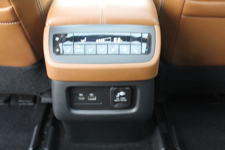 Used Car 2024 Nissan Pathfinder  Platinum For Sale Under $40,000 In Georgetown, Texas