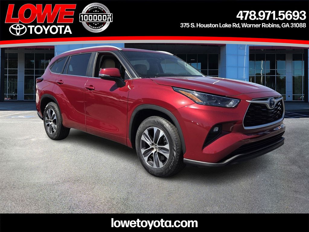 2023 Toyota Highlander Hybrid XLE FWD