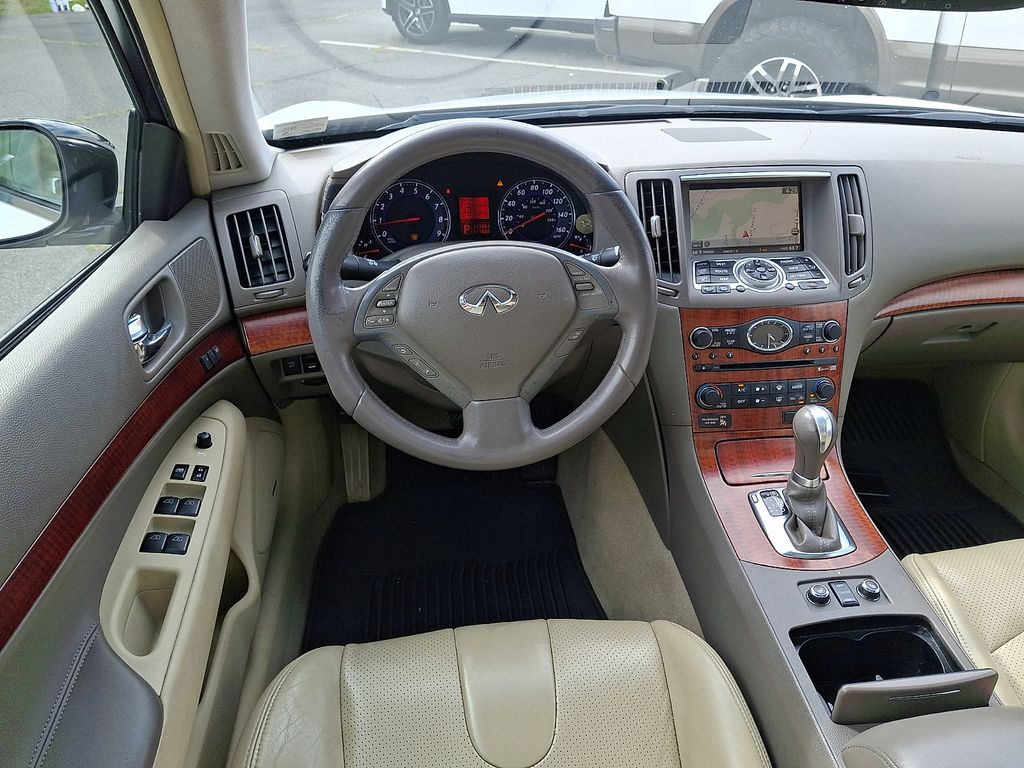 Thumbnail: 2009 INFINITI G37 - 11
