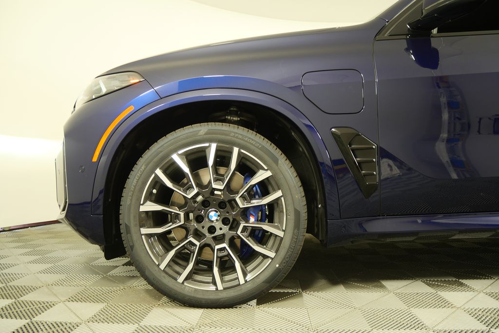 Thumbnail: 2026 BMW X5 - 7