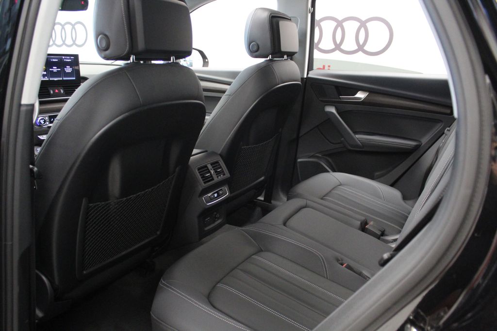 Thumbnail: 2023 Audi Q5 - 29
